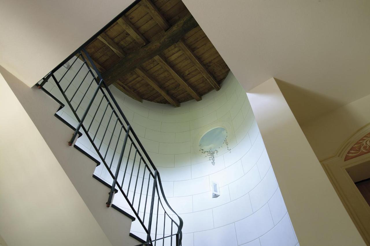 Il Bosco Di Campo Marzano Garden Apartments Borzonasca エクステリア 写真